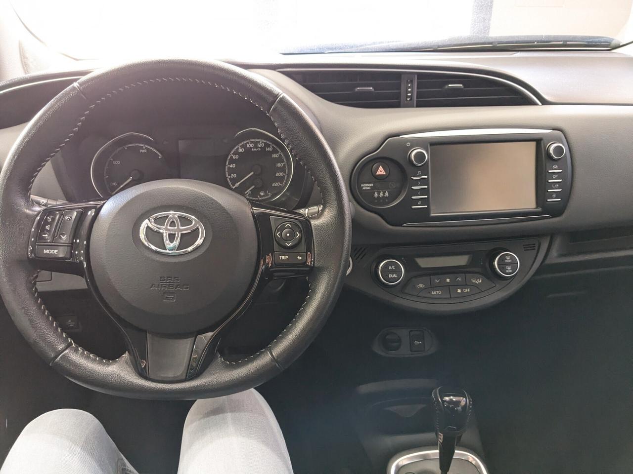 Toyota Yaris 1.5 Hybrid 5 porte Active