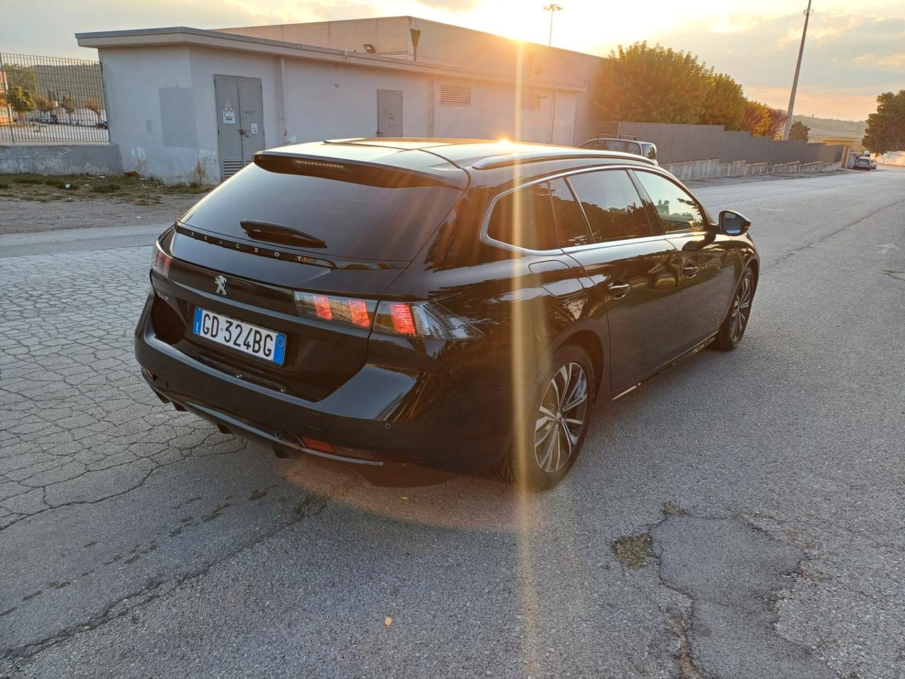 Peugeot 508 BlueHDi 160 Stop&Start EAT8 SW Allure CAMERA-RADAR-FULL