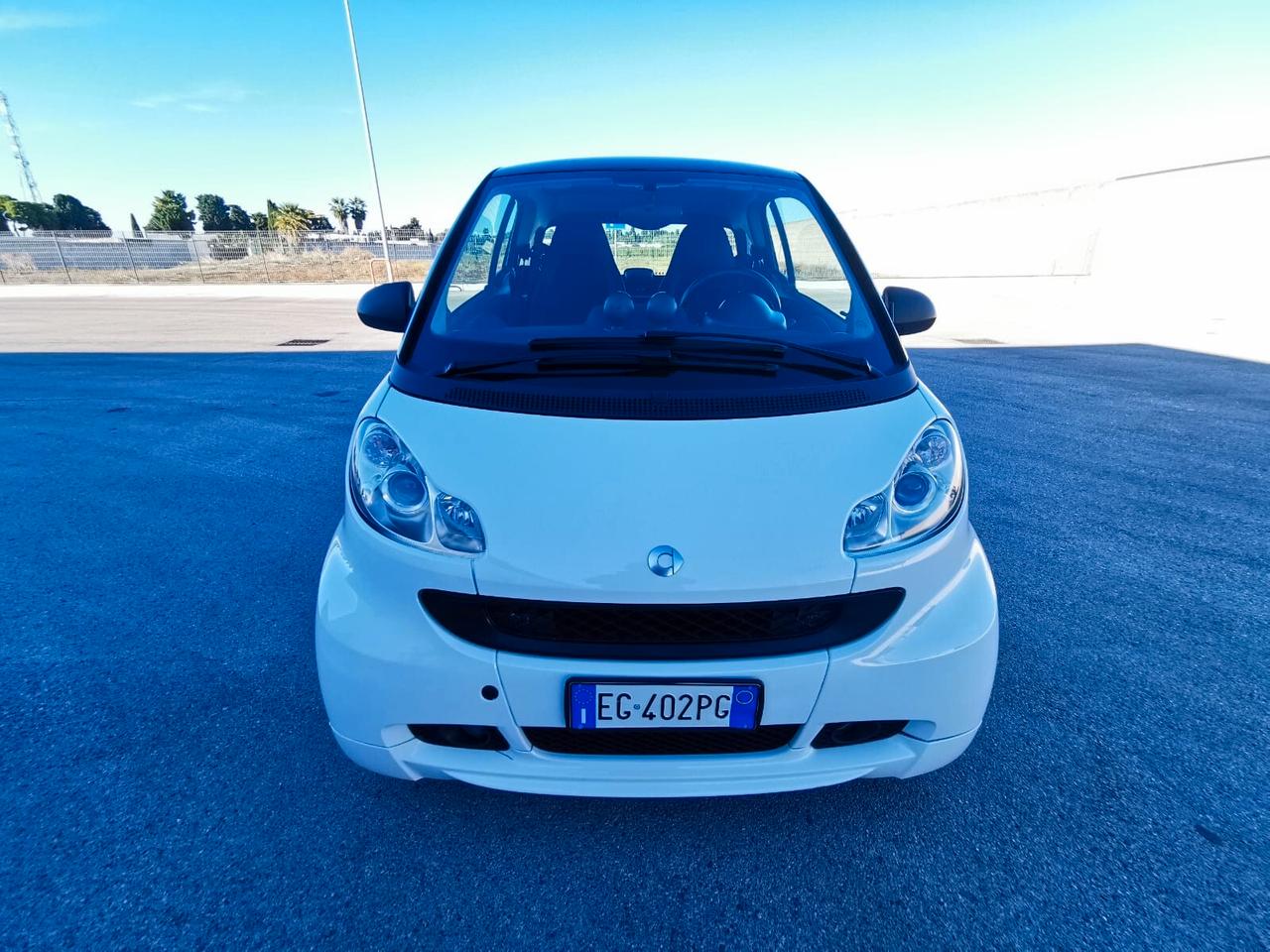 Smart ForTwo 800 40 kW coupé passion cdi