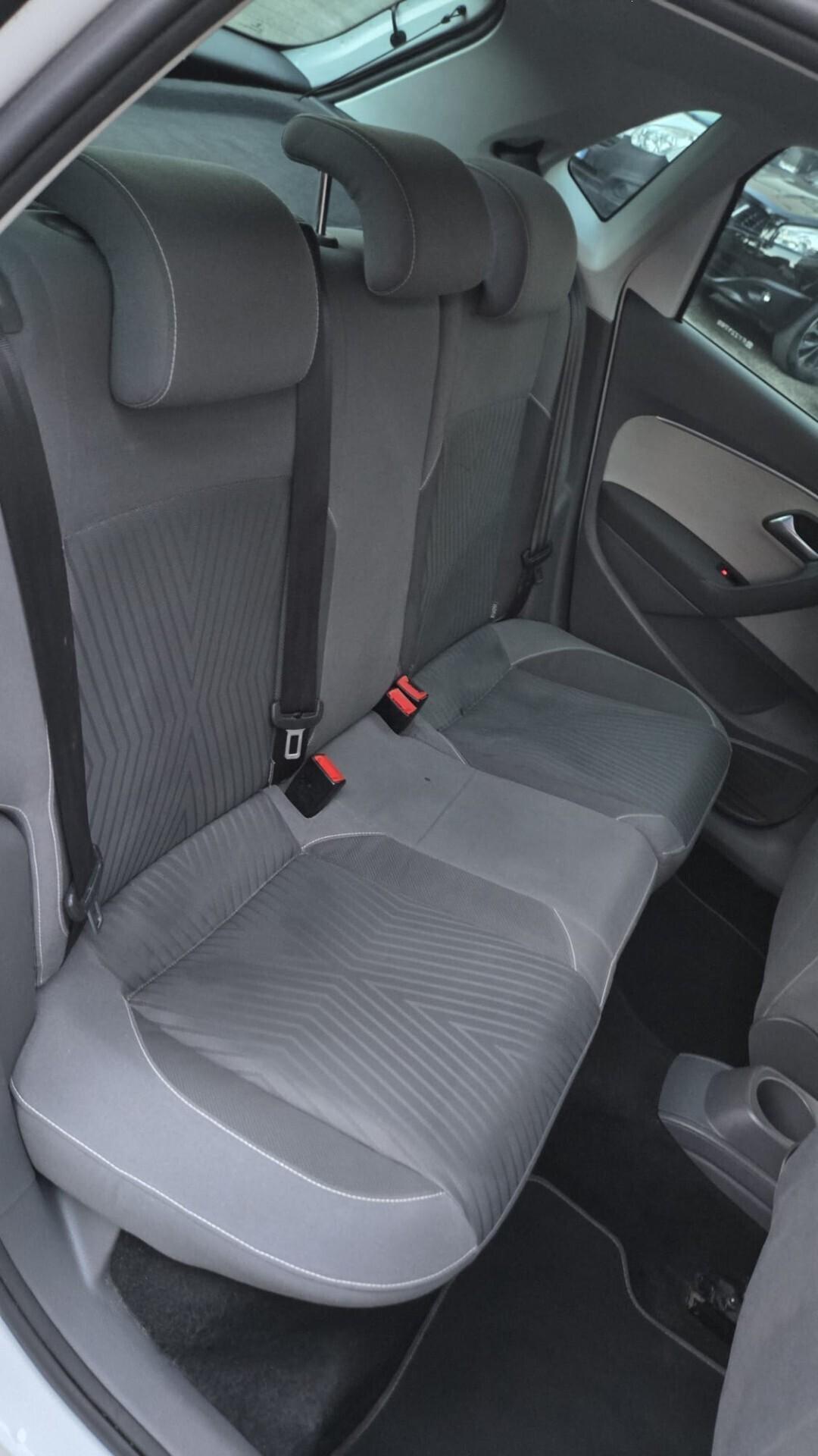 Volkswagen Polo 1.0 MPI 75 CV 5p. FRESH