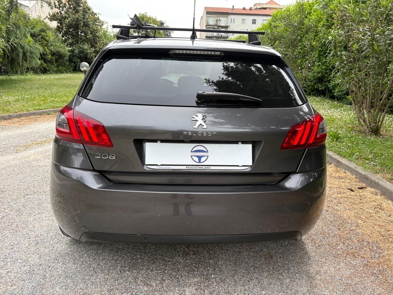 Peugeot 308 1.2 Allure Pack 131cv