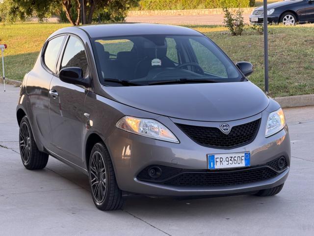 LANCIA Ypsilon 1.2 69CV GPL GOLD+SCHERMO+SENSORI+5 POSTI