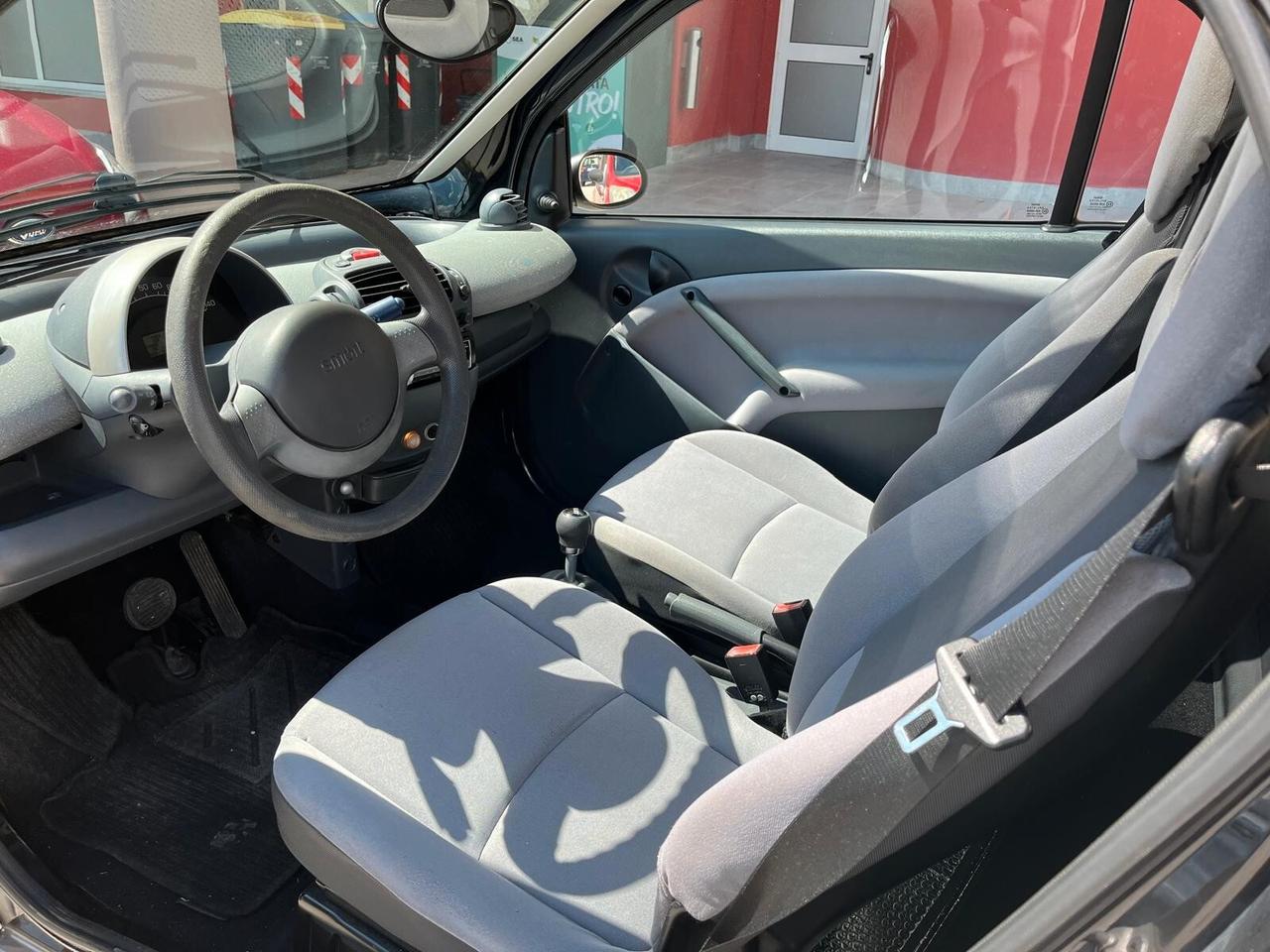 Smart ForTwo 700 coupé pure (37 kW)motore rifatto