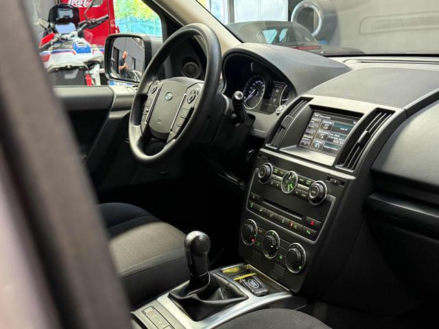 LAND ROVER Freelander 2.2 TD4 S.W. SE