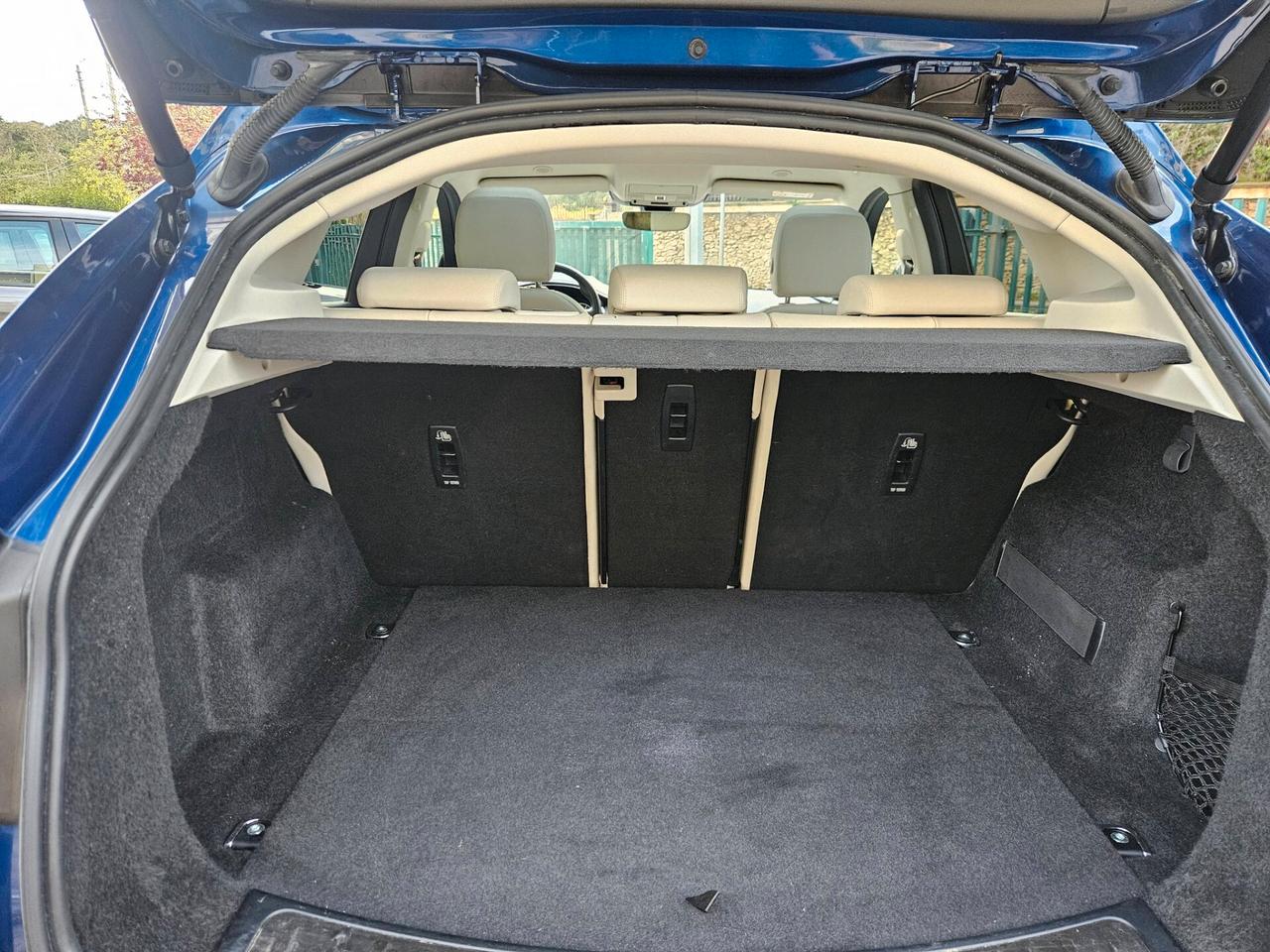 Jaguar E-Pace 2.0D I4 163 CV AWD Auto R-Dynamic SE