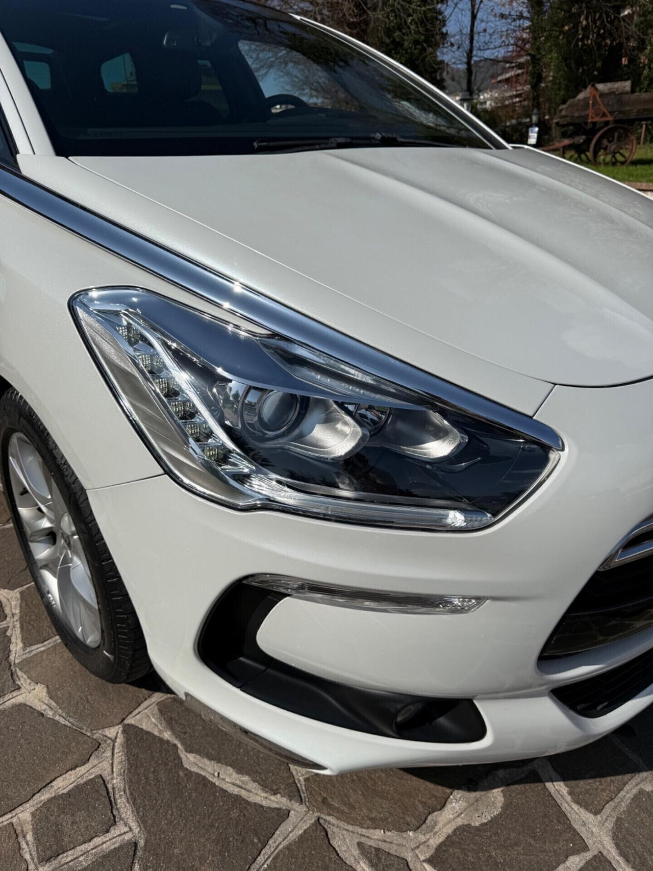 Ds DS5 5 1.6 e-HDi 110 full full optional