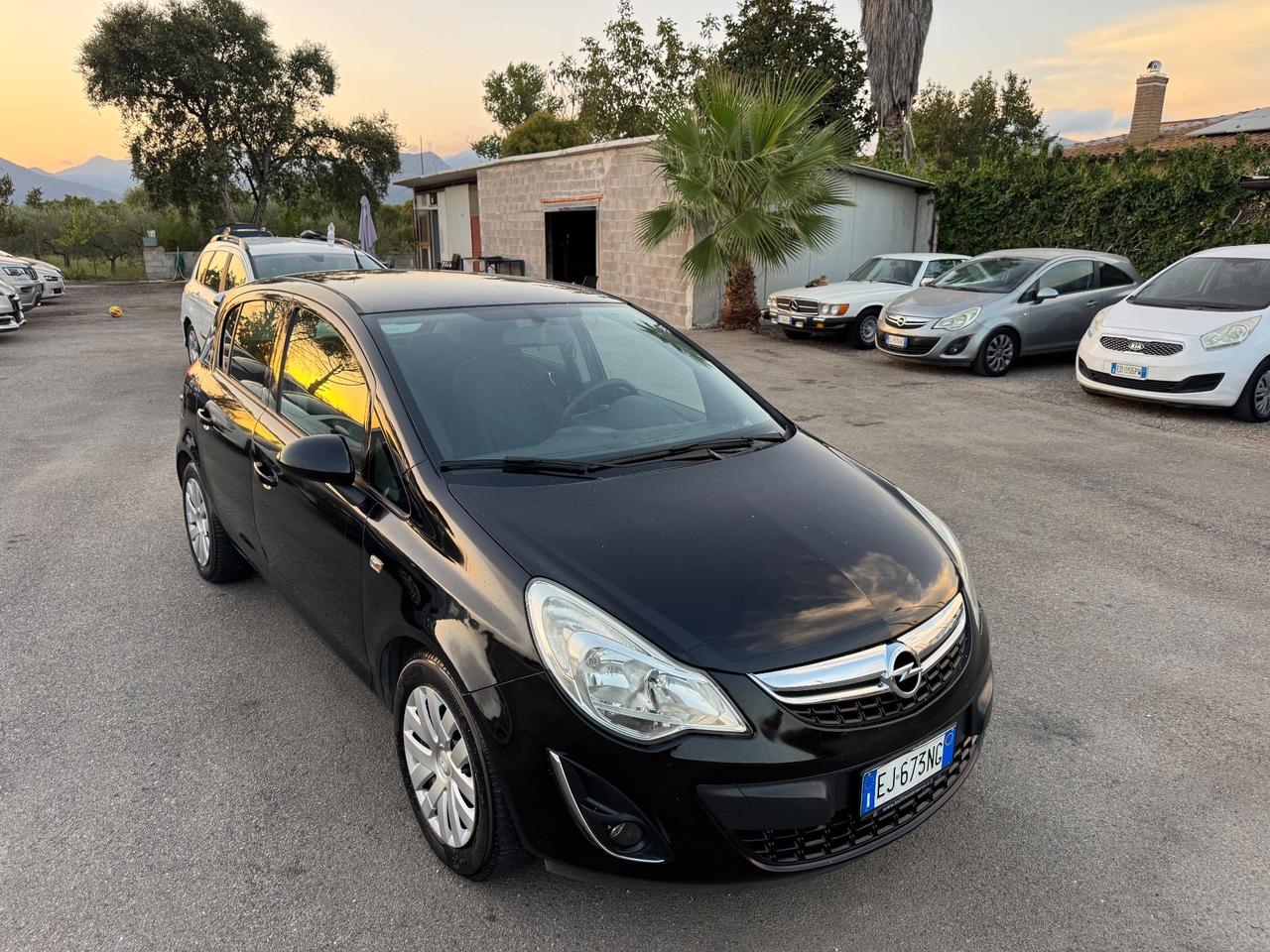 Opel Corsa 1.0 12V 5 porte Elective