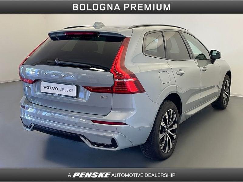 Volvo XC60 B4 automatico Plus Dark