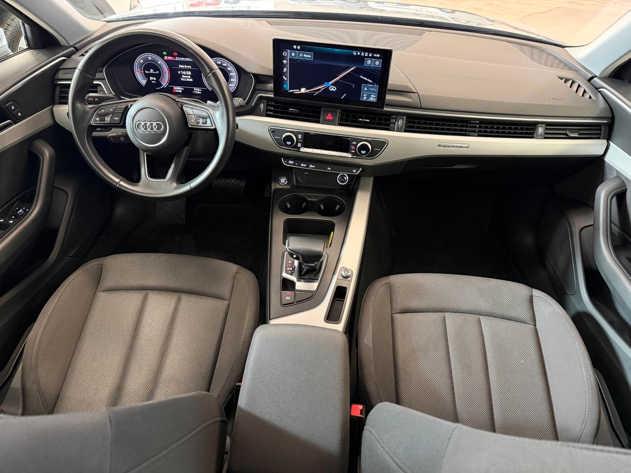 Audi A4 Avant 40 TDI Quattro S-tronic S-Line