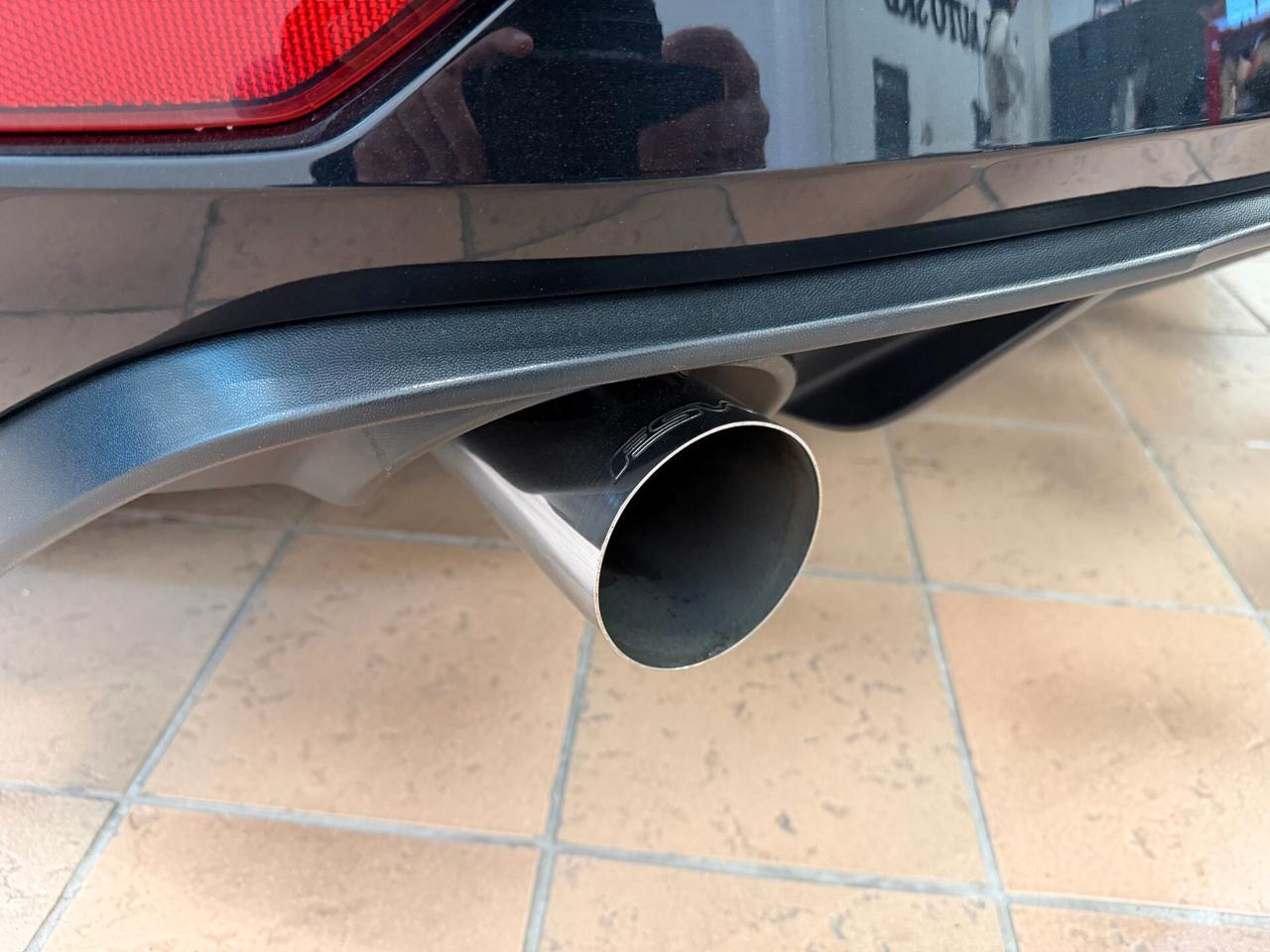 Volkswagen Golf GTI Performance 2.0 TSI 245 CV