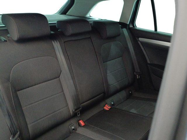SKODA Superb 2.0 TDI DSG Wagon Style