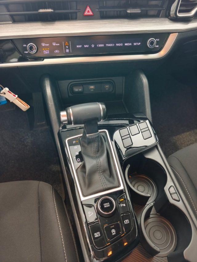 KIA Sportage 1.6 CRDi MHEV DCT Automatic Business Navi