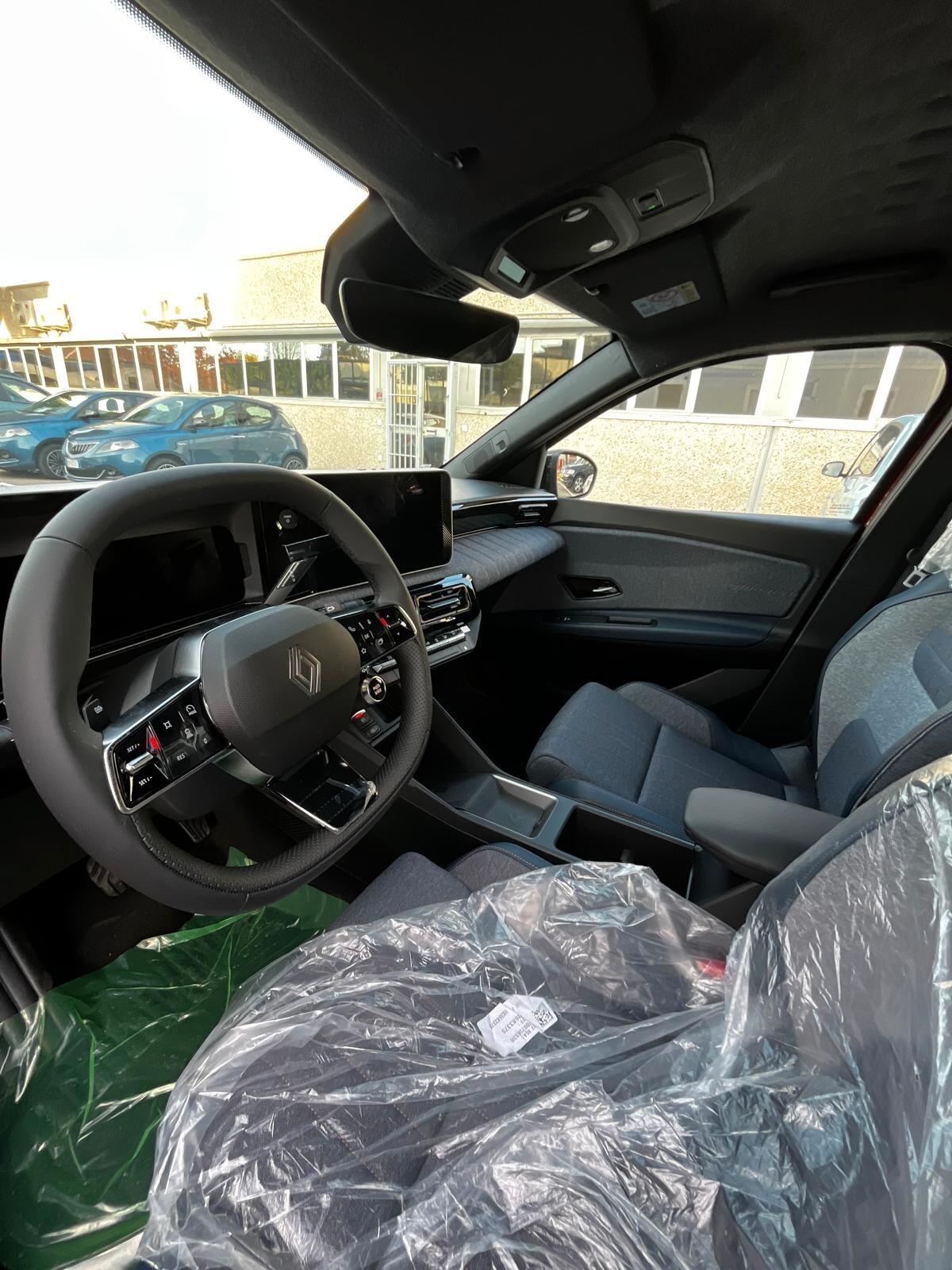 Renault 4 E-Tech Electric 150 CV Comfort Range Evolution