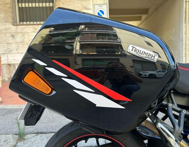 TRIUMPH Tiger 1050 Sport