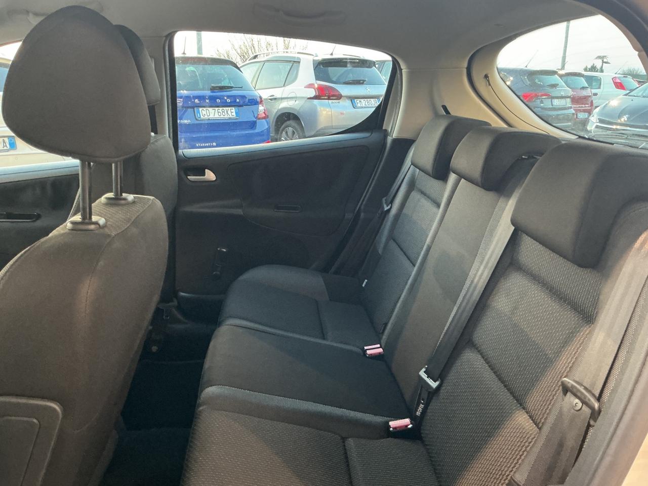 Peugeot 207 1.4 GPL Neopatentati