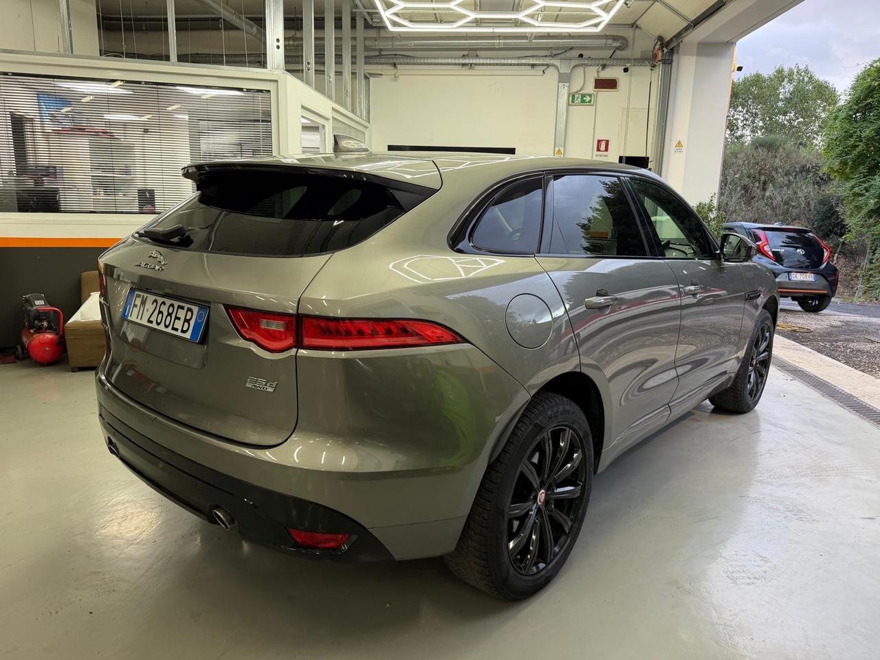 Jaguar F-Pace 2.0 D 240 CV AWD aut. Portfolio