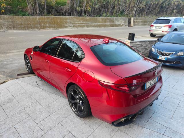 ALFA ROMEO Giulia 2.9 V6 Bi-Turbo Quadrifoglio MAN