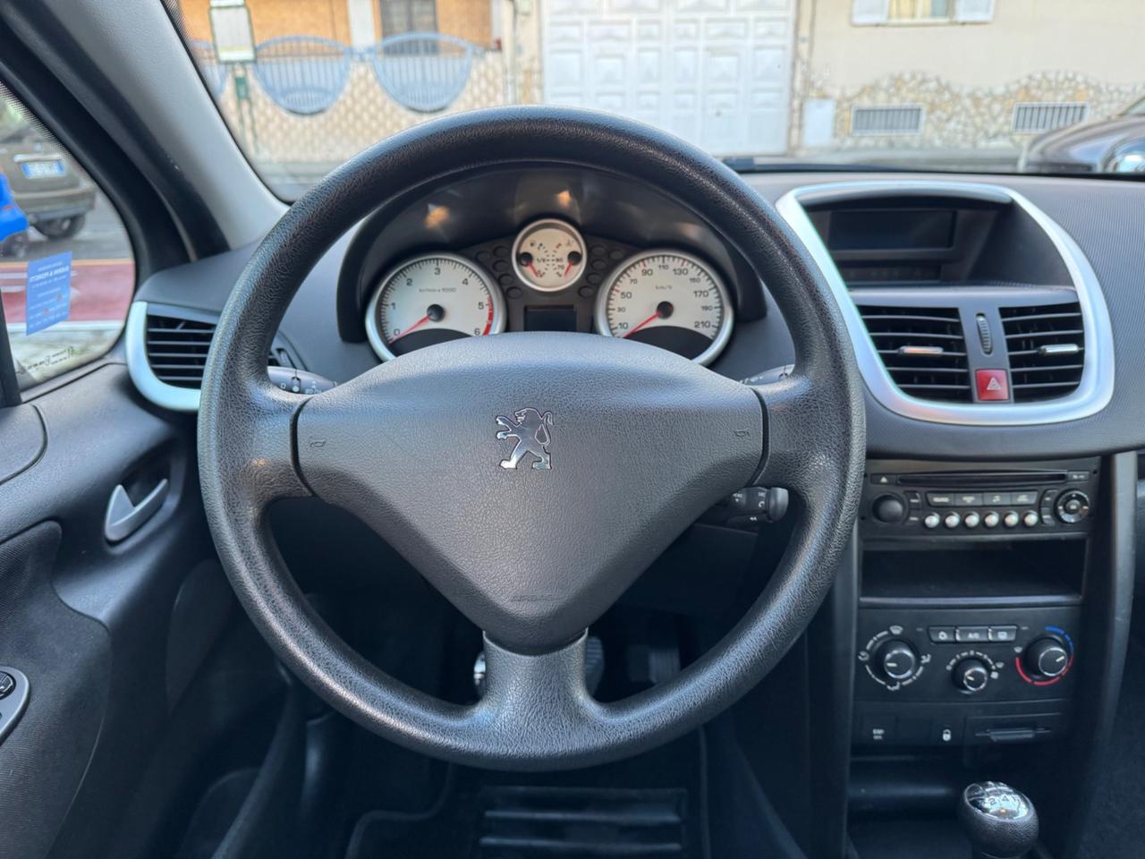 Peugeot 207 1.4 DIESEL 70CV Energie 2011