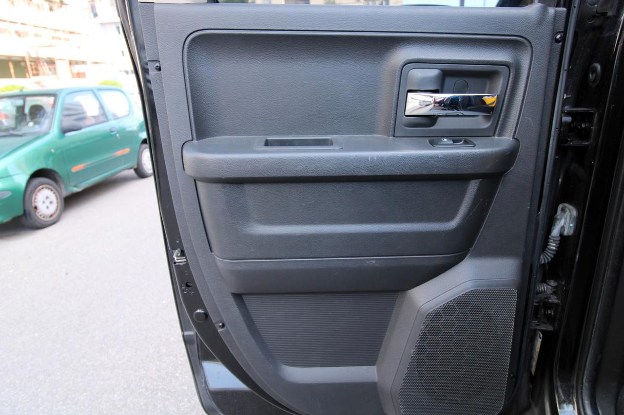 Dodge RAM 5.7L VB 396CV IMPIANTO A GAS AUTOCARRO