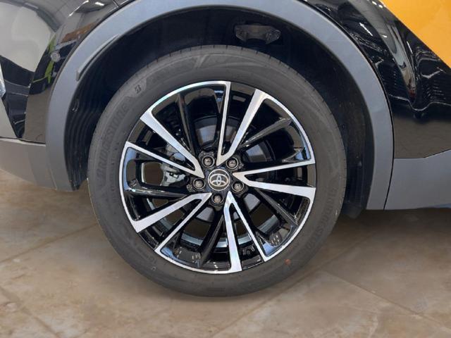 TOYOTA C-HR 2.0 PHEV Lounge Premiere