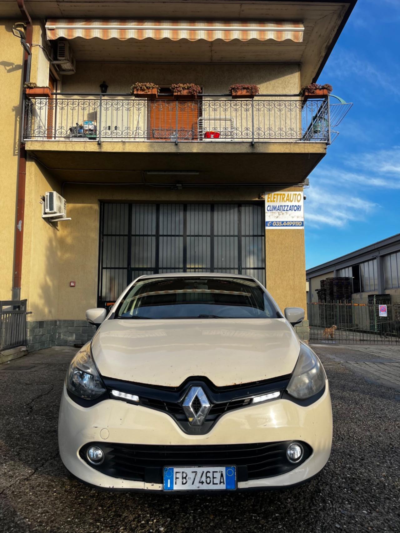 Renault Clio 1.5 dCi 8V 75CV Start&Stop 5 porte Duel