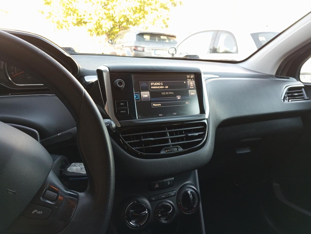 Peugeot 208 1.4 HDi 68 CV 5 porte Active