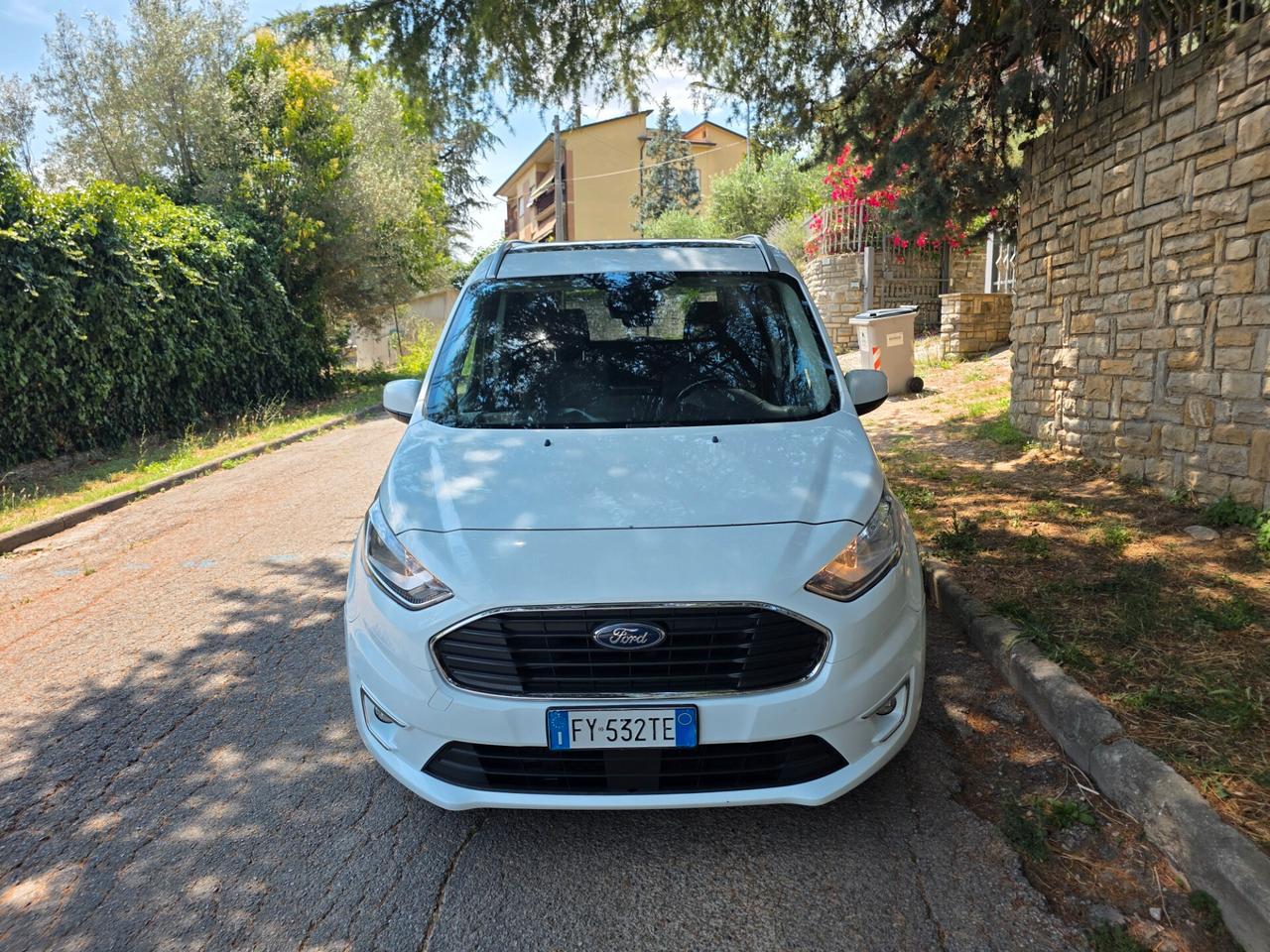 Ford Tourneo Connect 1.5 TDCi 120 CV aut. Titanium "IVA COMPRESA "