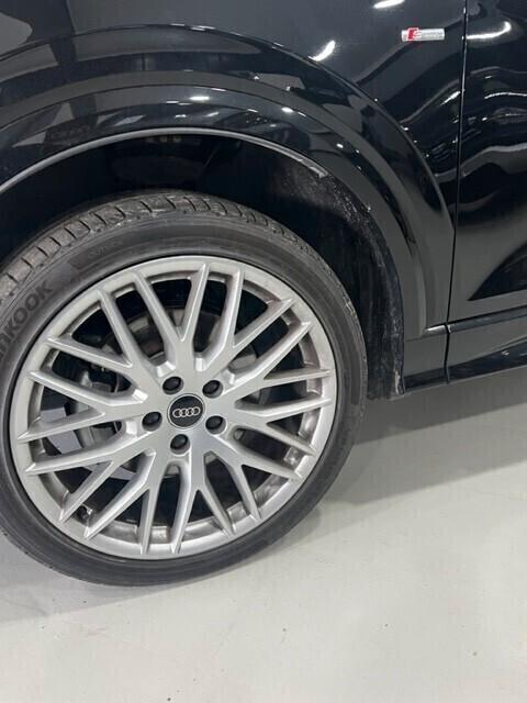 Audi Q2 35 TDI quattro S tronic S line Edition