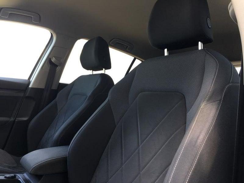 Volkswagen Golf 2.0 TDI 150cv DSG SCR Style GARANZIA EUROPEA
