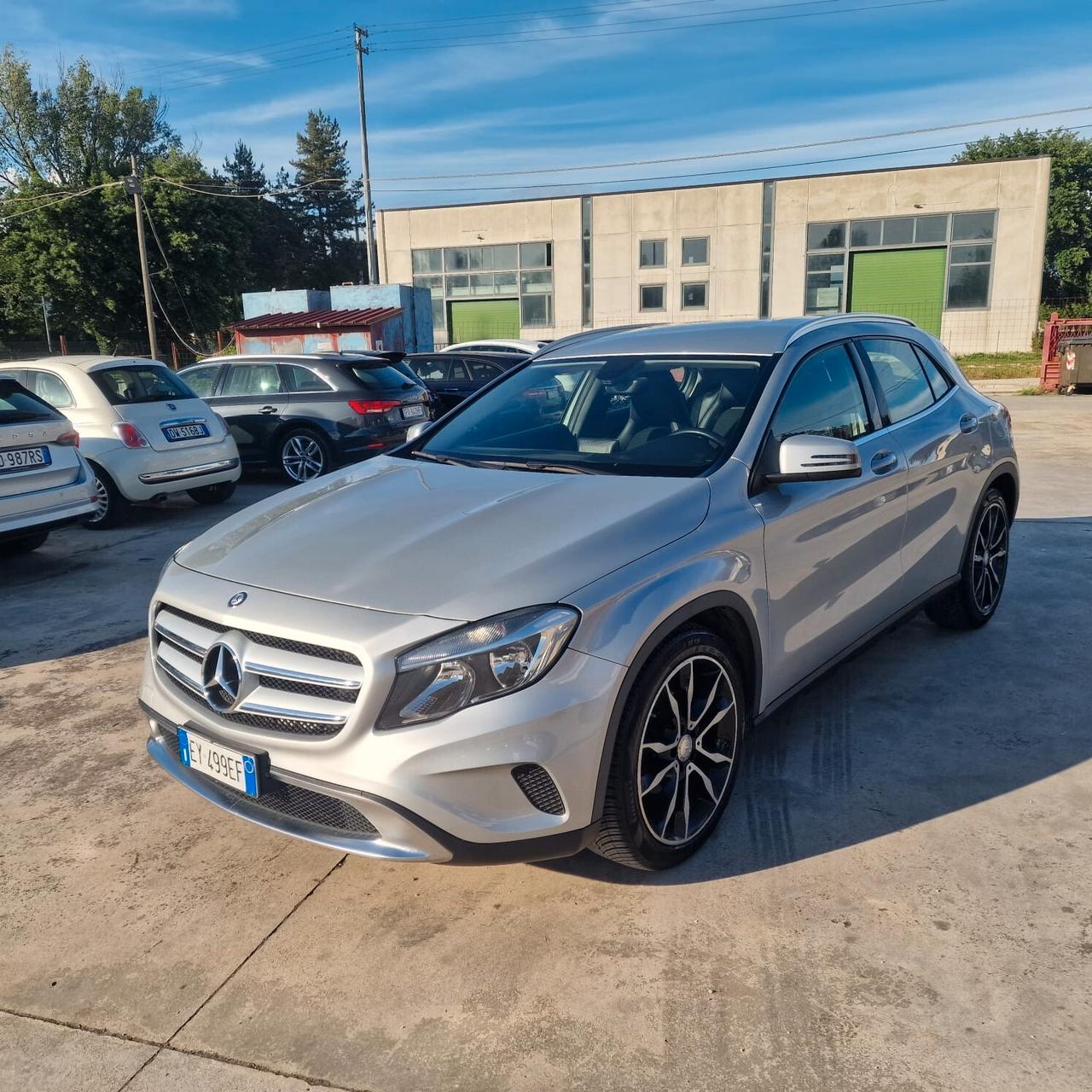 Mercedes-benz GLA 220 d Automatic Premium