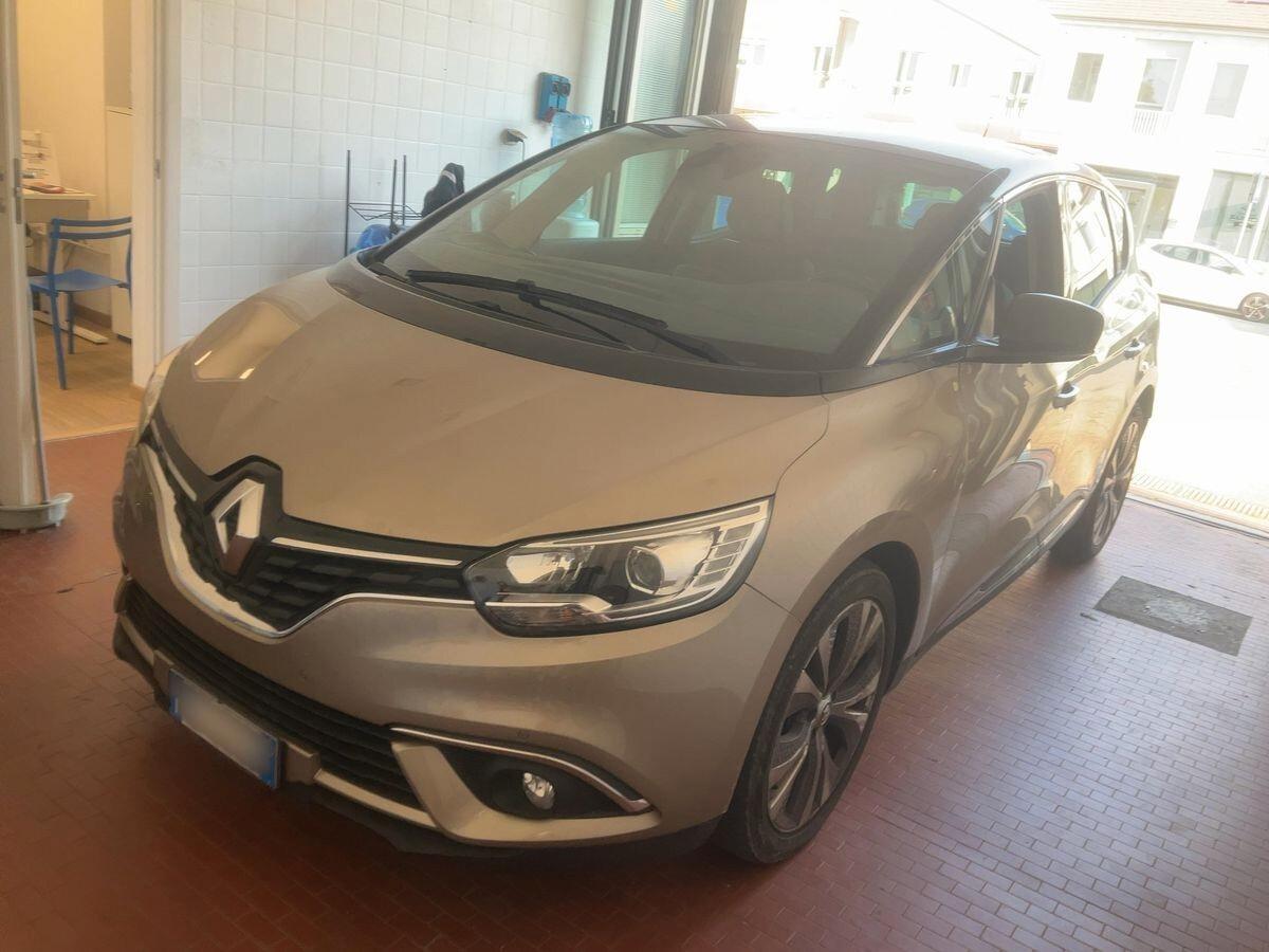 Renault Scénic dCi 8V 110 CV EDC (IN ARRIVO)