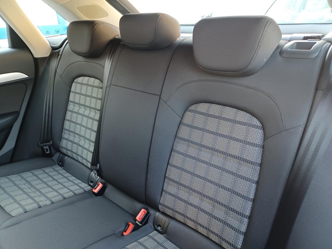 Audi Q3 2.0 TDI 120 CV Design UNICO PROPRIETARIO