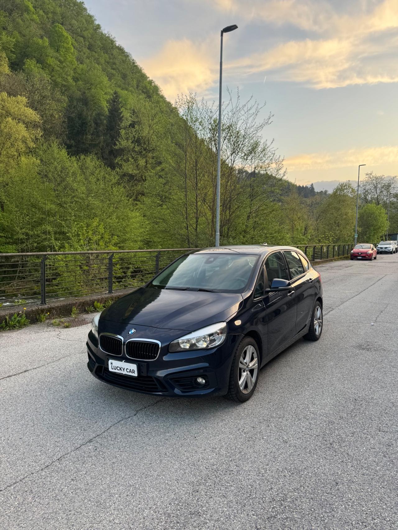 Bmw Serie 2 Gran Tourer 220d xDrive Gran Tourer Luxury aut.