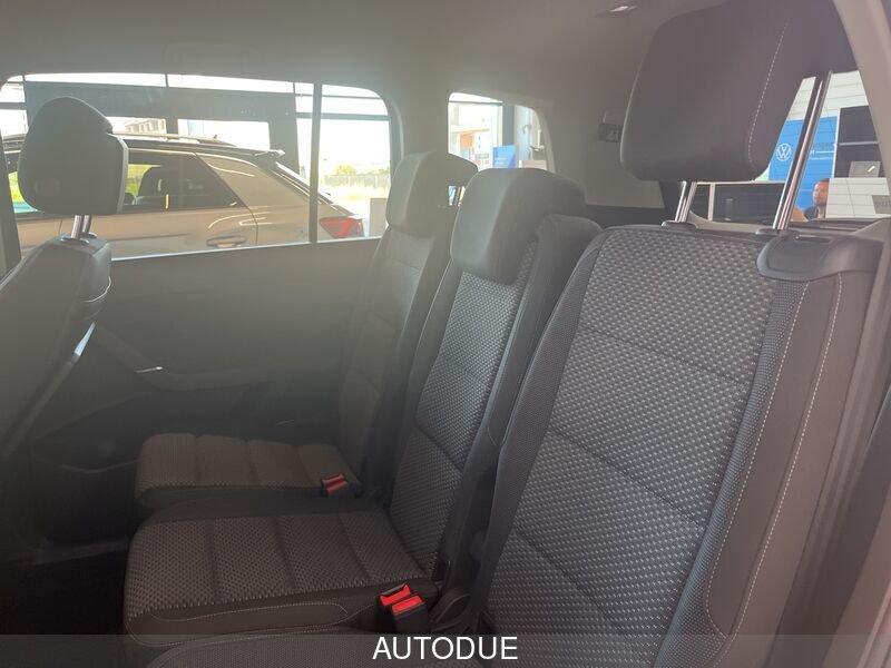 Volkswagen Touran 2.0 TDI SCR BUSINESS DSG 150CV