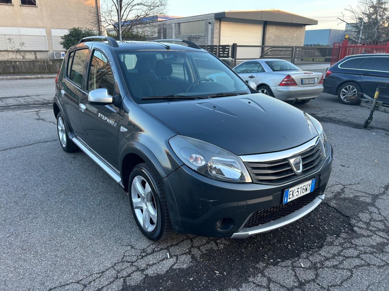 Dacia Sandero Stepway 1.5dci 85 cv molto bella