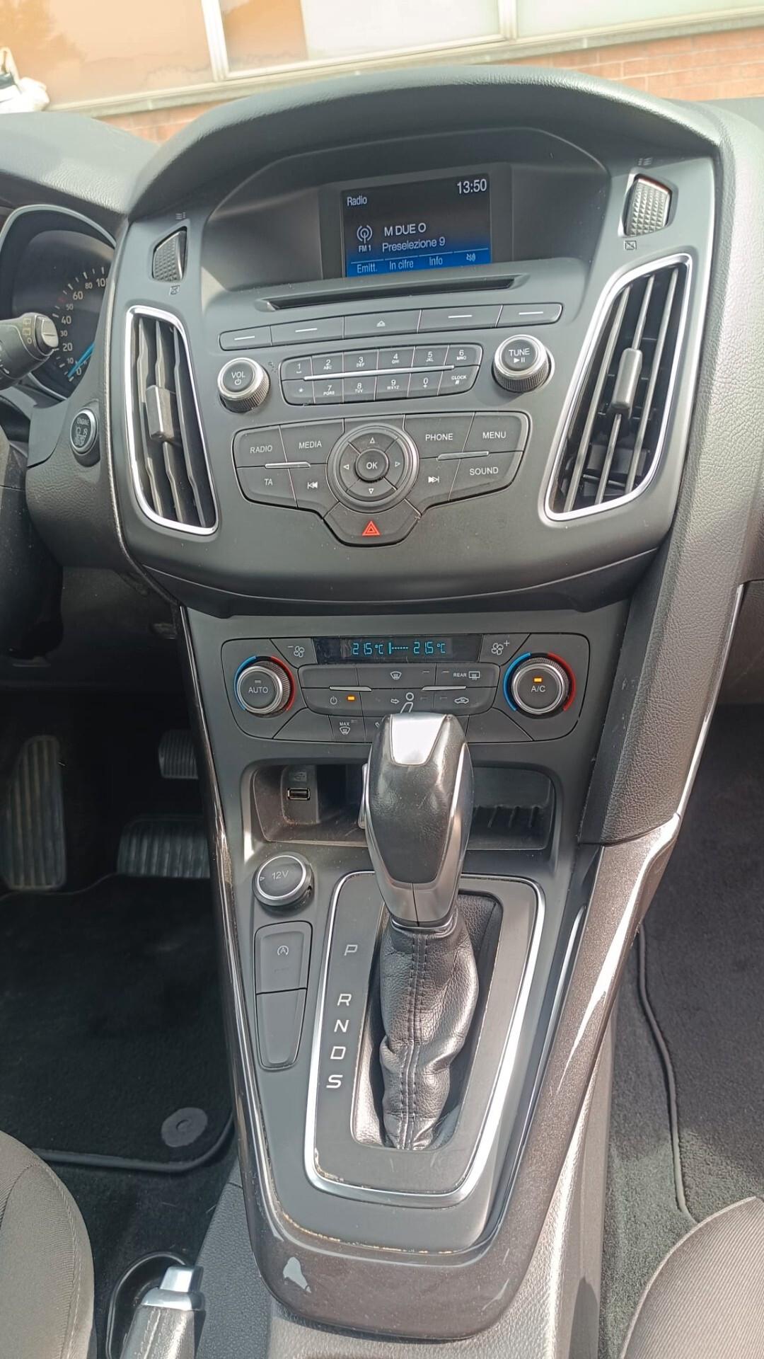 Ford Focus 1.5 TDCi 120 CV Start&Stop Powershift Titanium