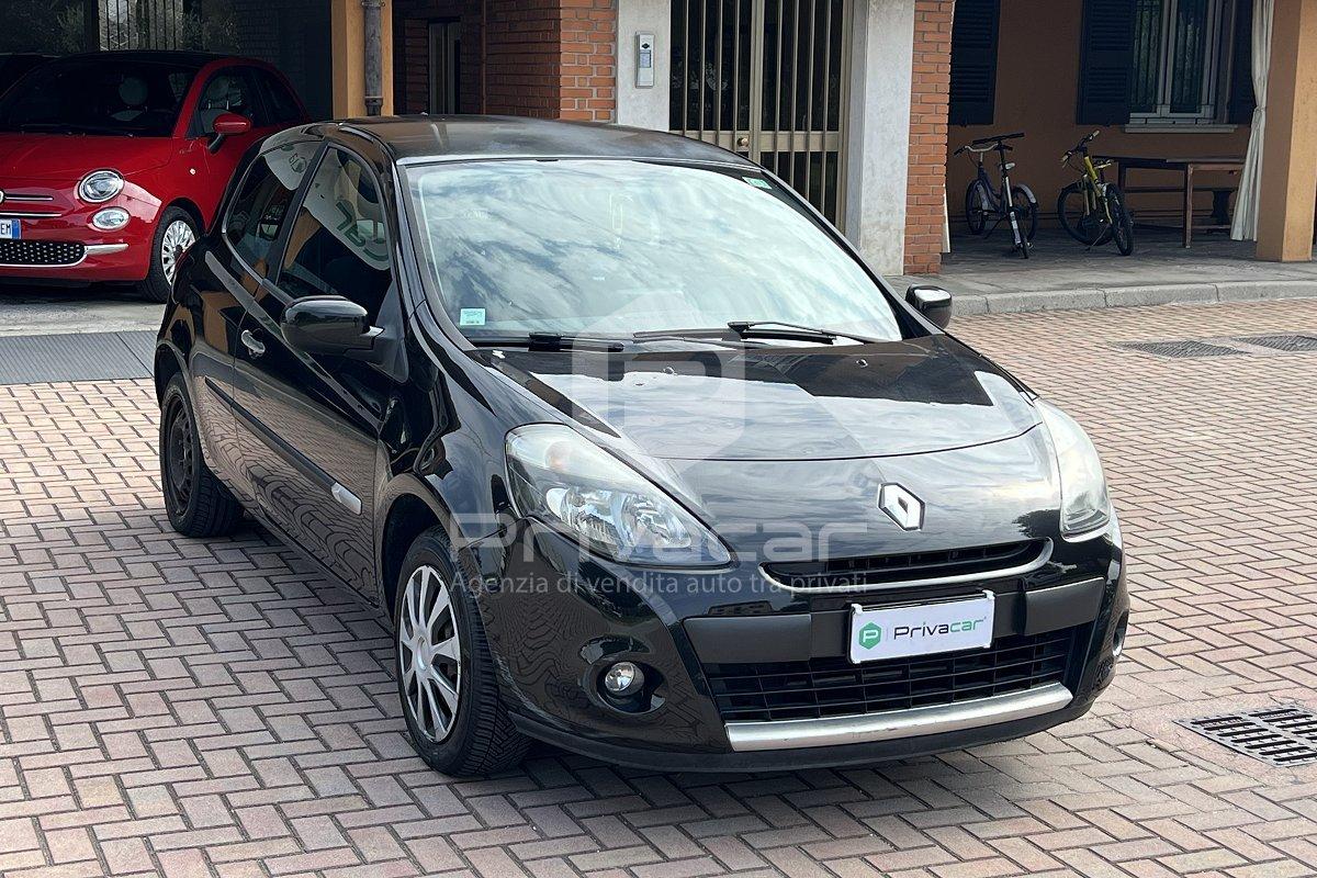 RENAULT Clio 1.2 16V 3 porte Dynamique