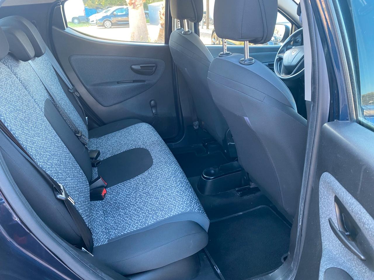 LANCIA - Ypsilon - 1.2 69 CV 5p. GPL Ecochic Ele.Bl - NEOPATENTATI - FINANZIABILE - PERMUTE