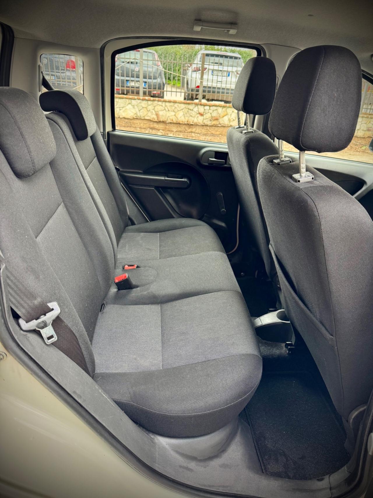 Fiat Panda 1.3 MJT 16V DPF 4x4 Climbing