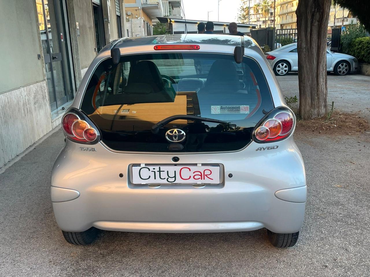 Toyota Aygo 1.0 12V VVT-i 5 porte Lounge Connect
