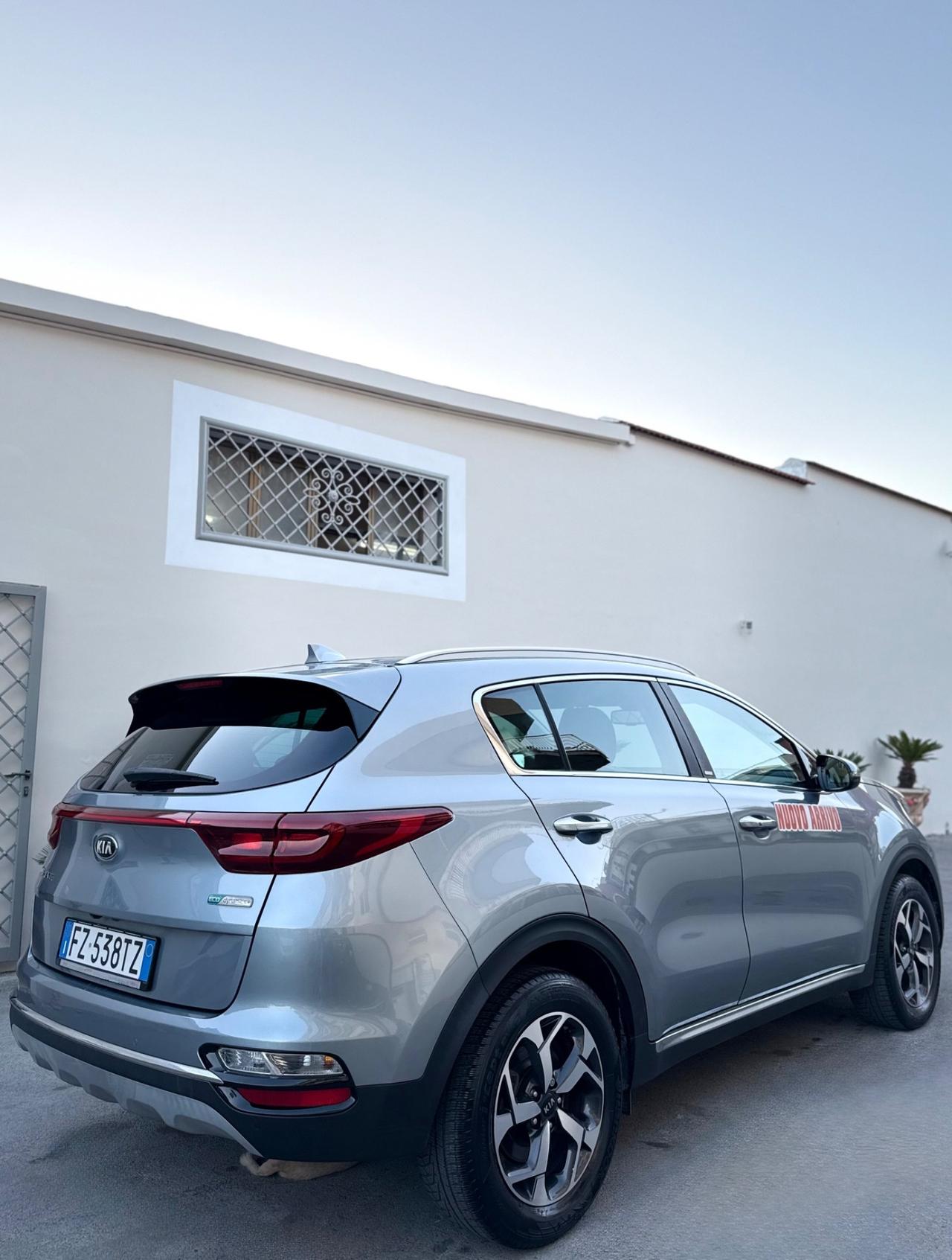 Kia Sportage 1.6 Ibrida Gt Line Automatica 136 Cv