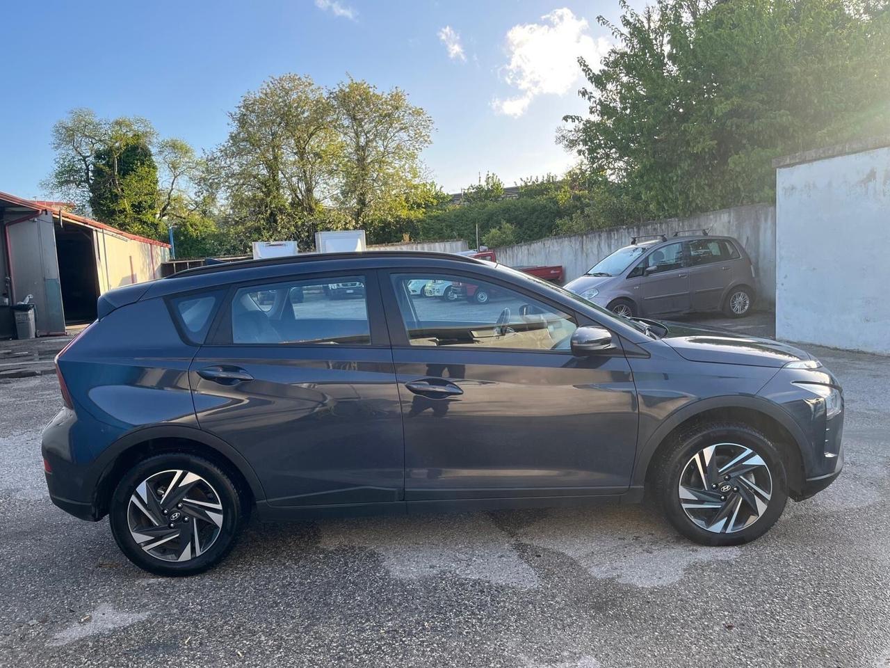 Hyundai bayon 1.2 benz/83cv- full -2023