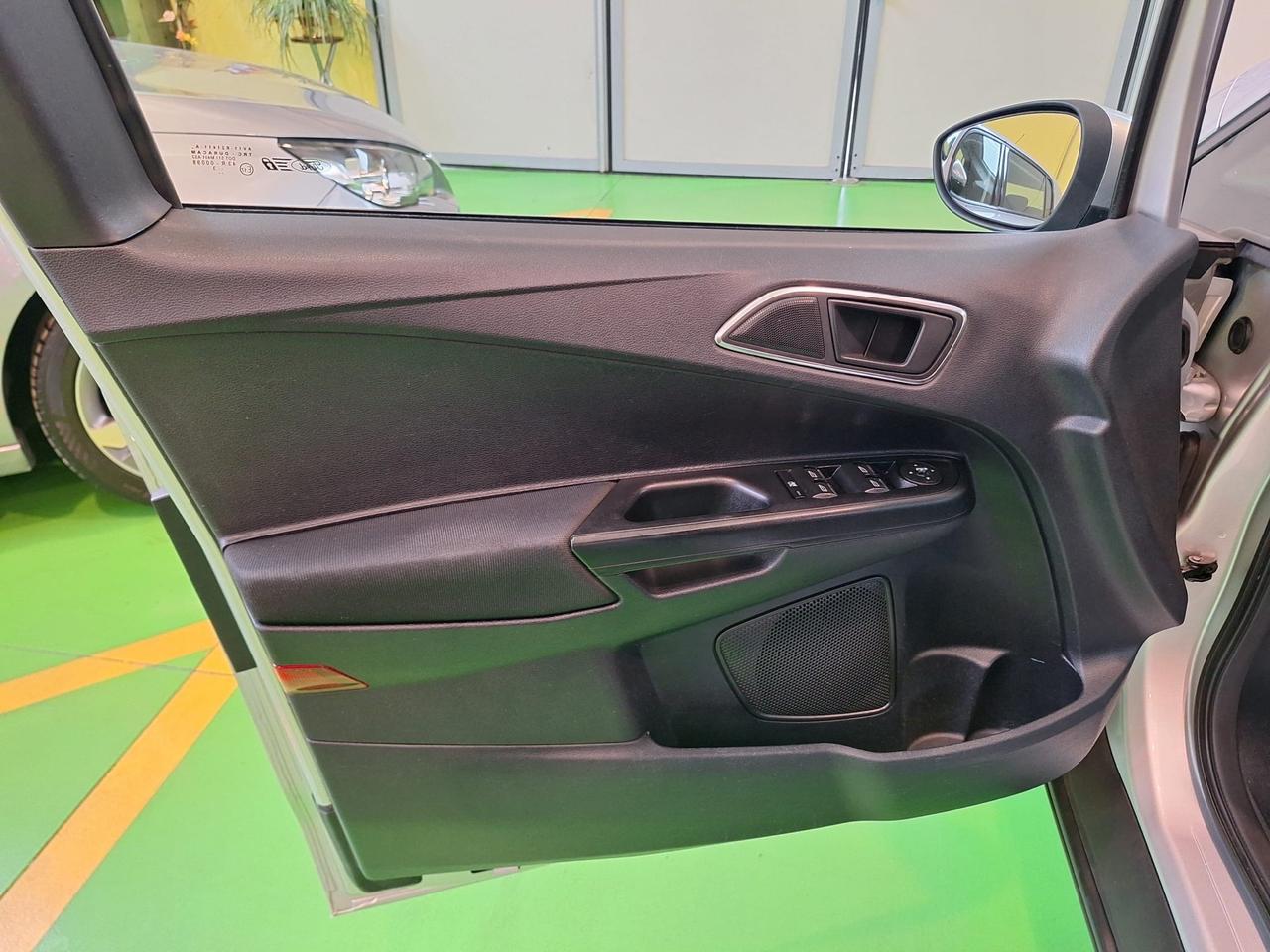 Ford B-Max 1.5 TDCi 75 CV