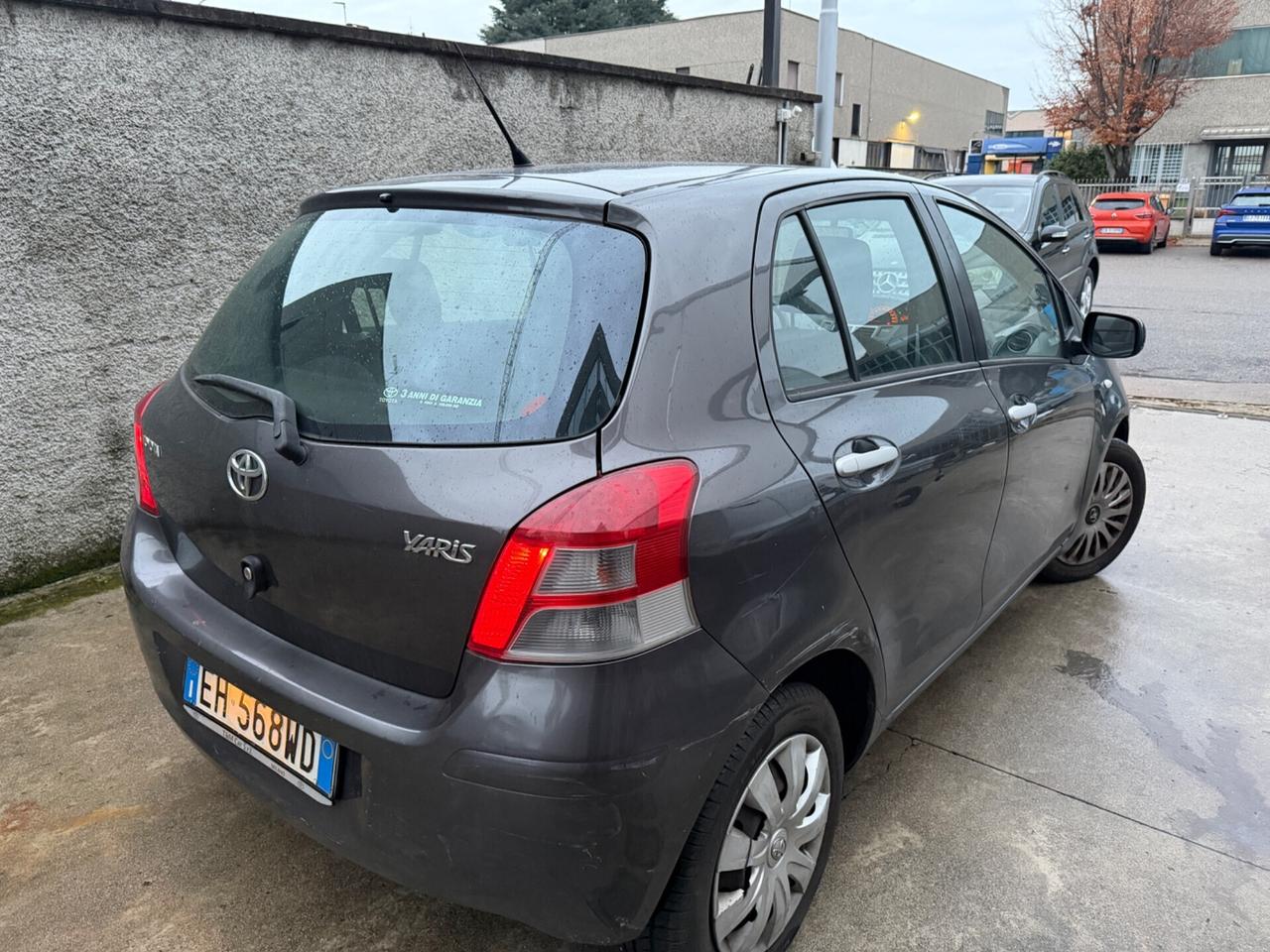 Toyota Yaris 1.4 D-4D DPF diesel solo export