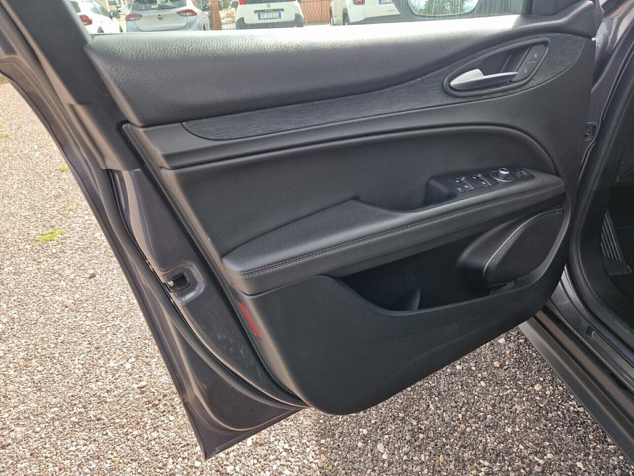 Alfa Romeo Stelvio 2.2 Turbodiesel 190 CV AT8 Q4 Super Business