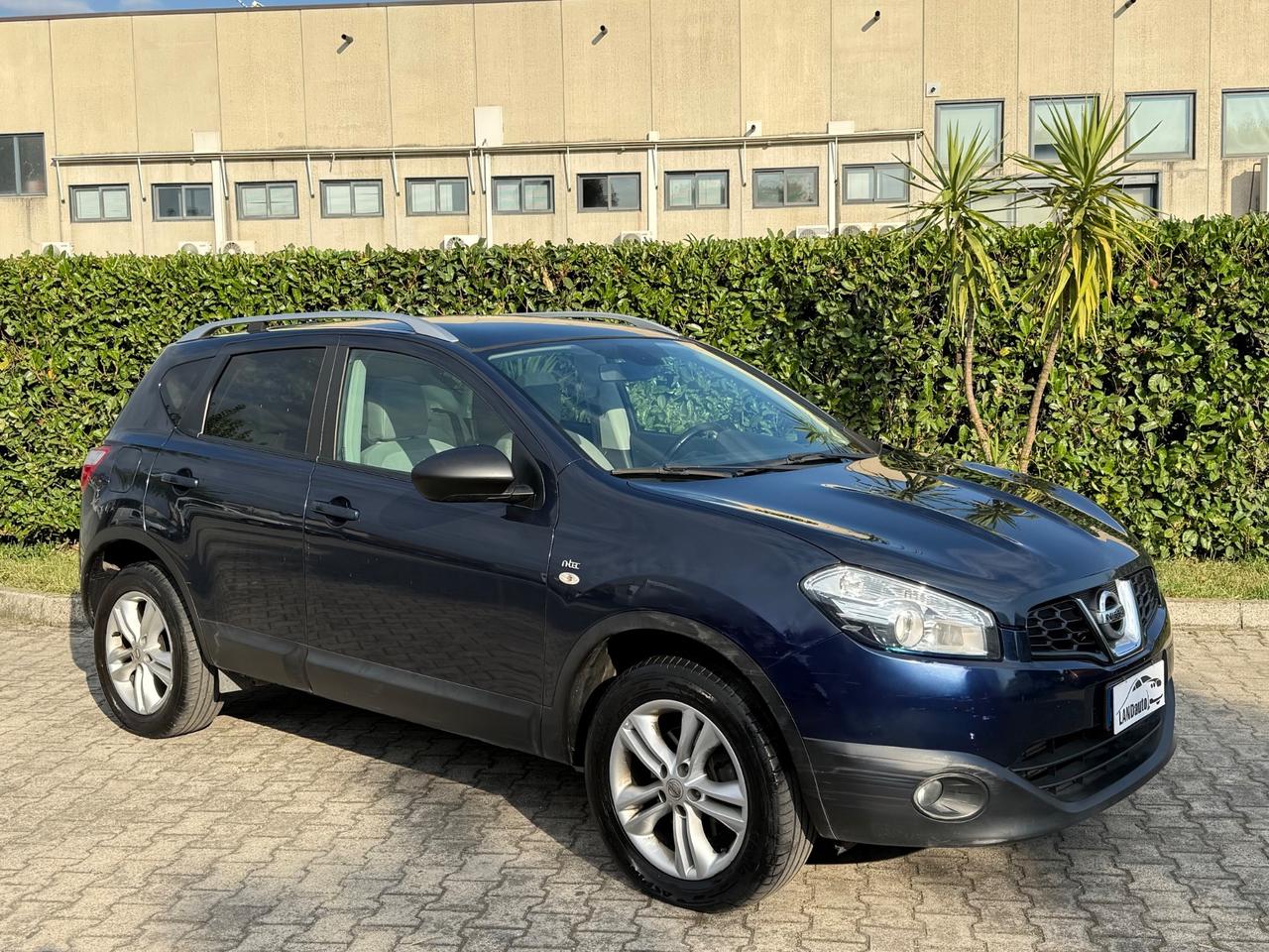Nissan Qashqai 2.0 dCi 4x4 NAVI TETTO PANORAMICO