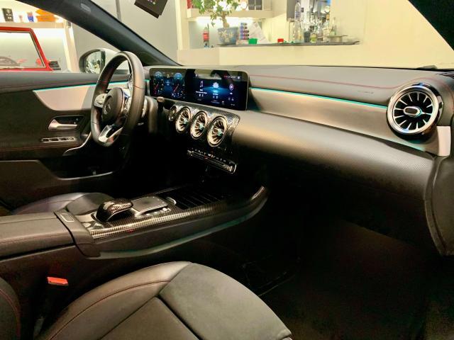 Mercedes-Benz CLA 200 CLA X118 Shooting Brake 200d Premium AMG auto