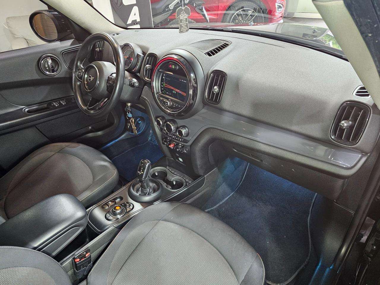 Mini One D Countryman 2.0 Cooper Business Automatica