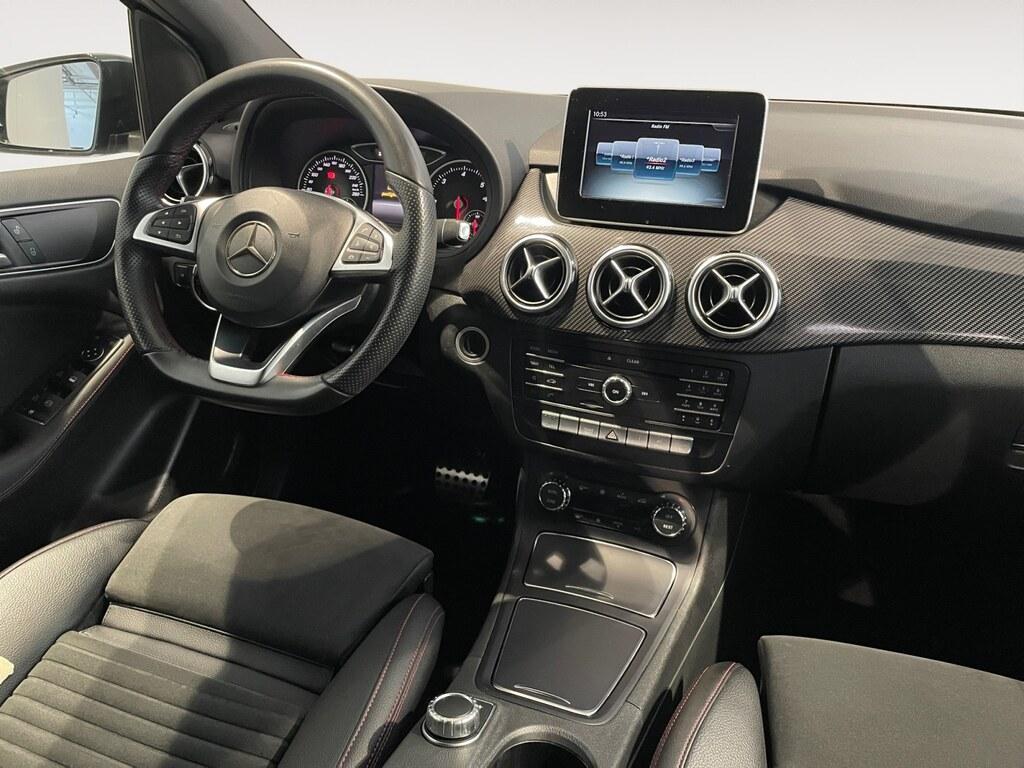 Mercedes Classe B B180d 1.5d 109CV Autom. Premium AMG - GANCIO TRAINO