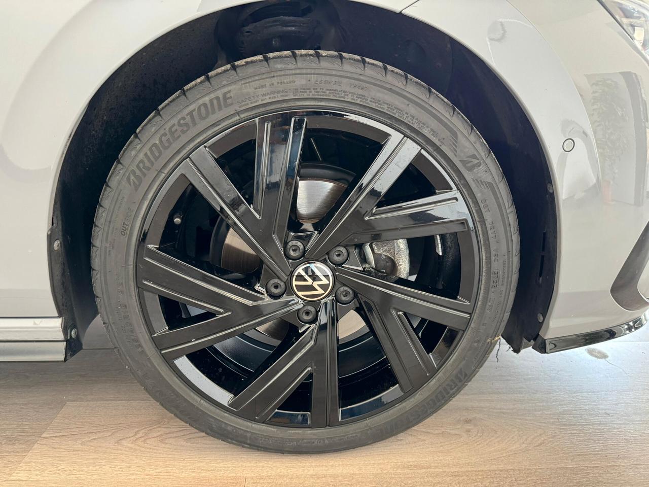 Volkswagen Golf 1.5 TSI EVO ACT R-Line